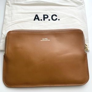 Brand New APC Camel Leather Pouch with Card Inserts in Interior